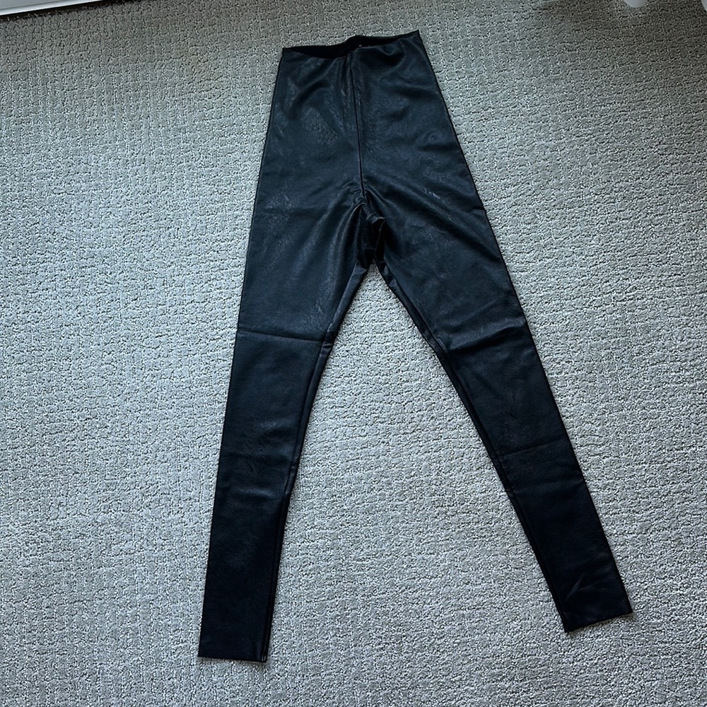 Commando leather leggings